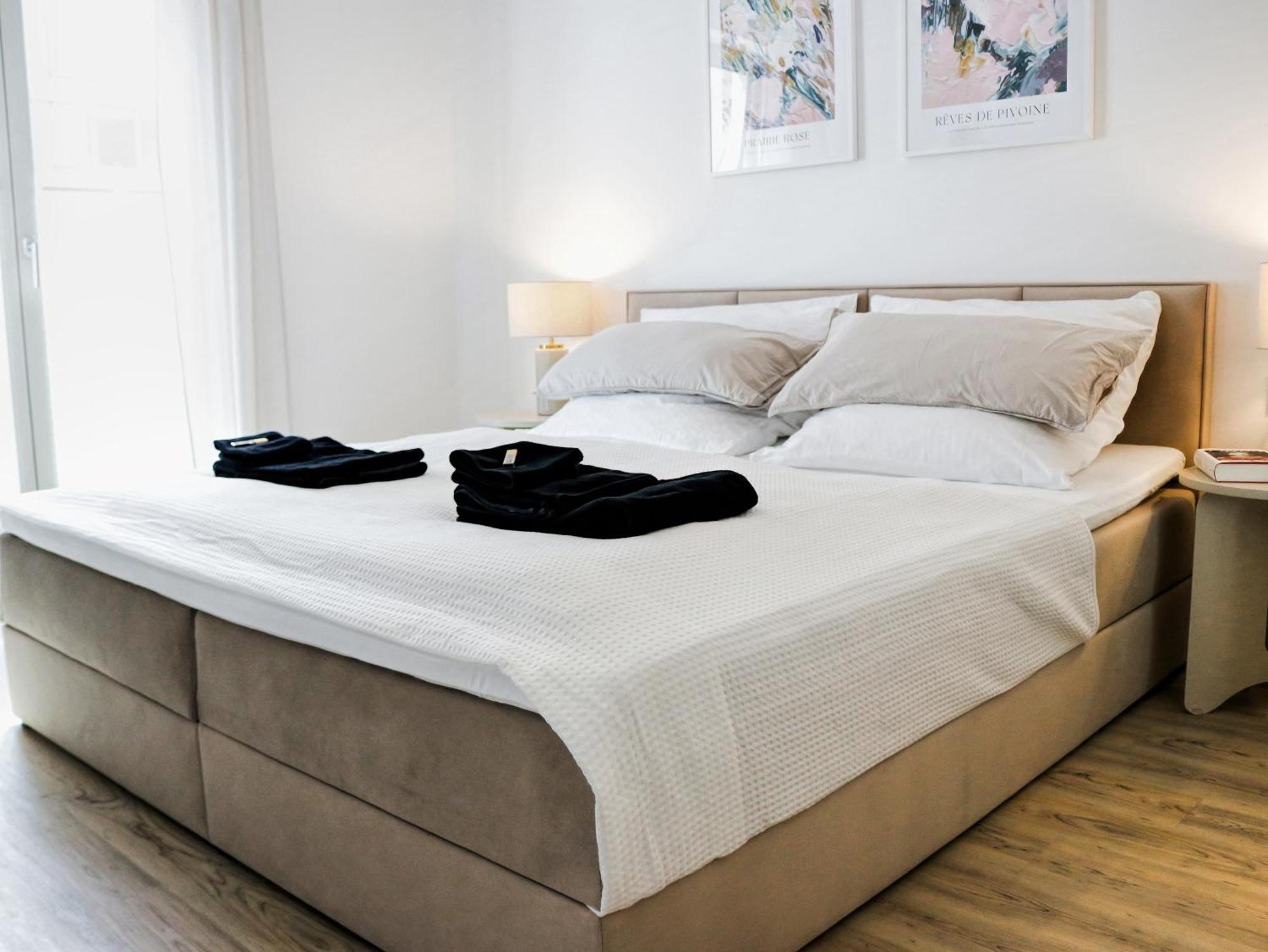 Lightplace • Design • Boxspring • Balkon • 2 Smart Tv •Innenstadt 브라운슈바이크 외부 사진
